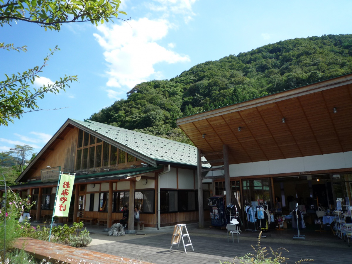 道 近く 駅 ここ の から の